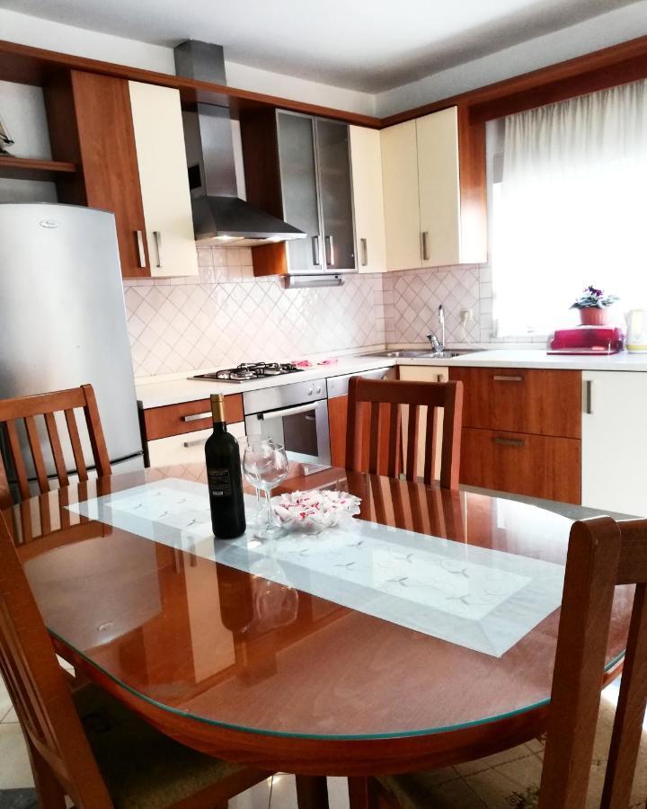 Apartment Brala Posedarje Eksteriør bilde